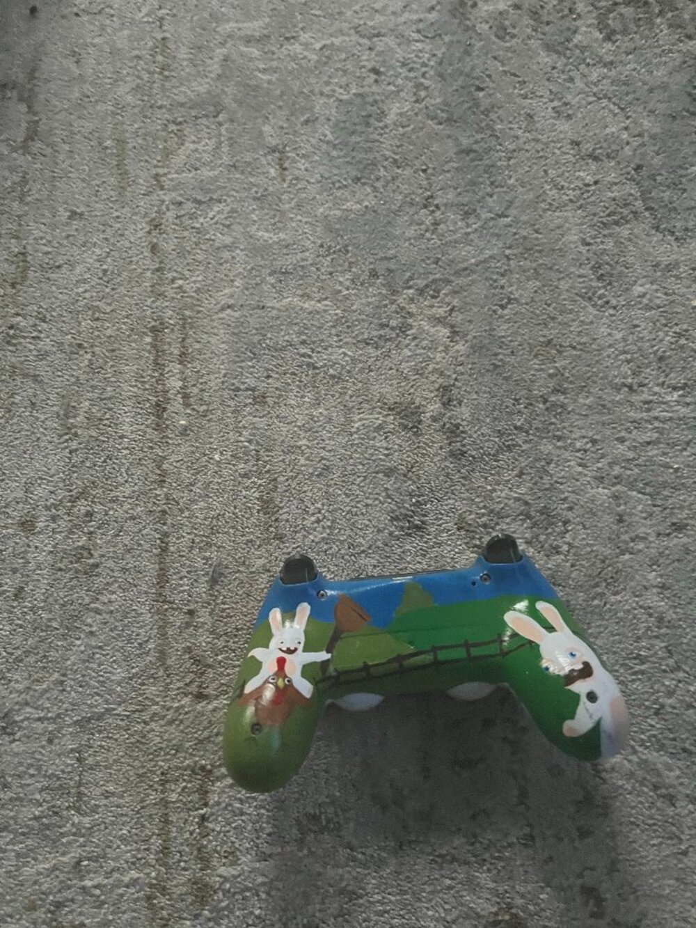 PS4 Raddit art - Picture 2 of 3